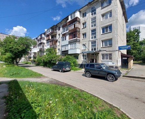 Фото: Объект N 179048. Продам помещение свободного назначения 151,2 кв.м. (117 кв.м. в собственности, 34,2 кв.м. в аренде, которую перезаключат на нового собственника). test