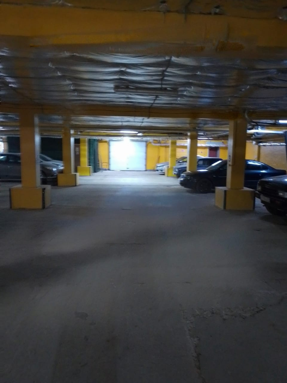 Сдам в аренду склад 1300 м.кв.