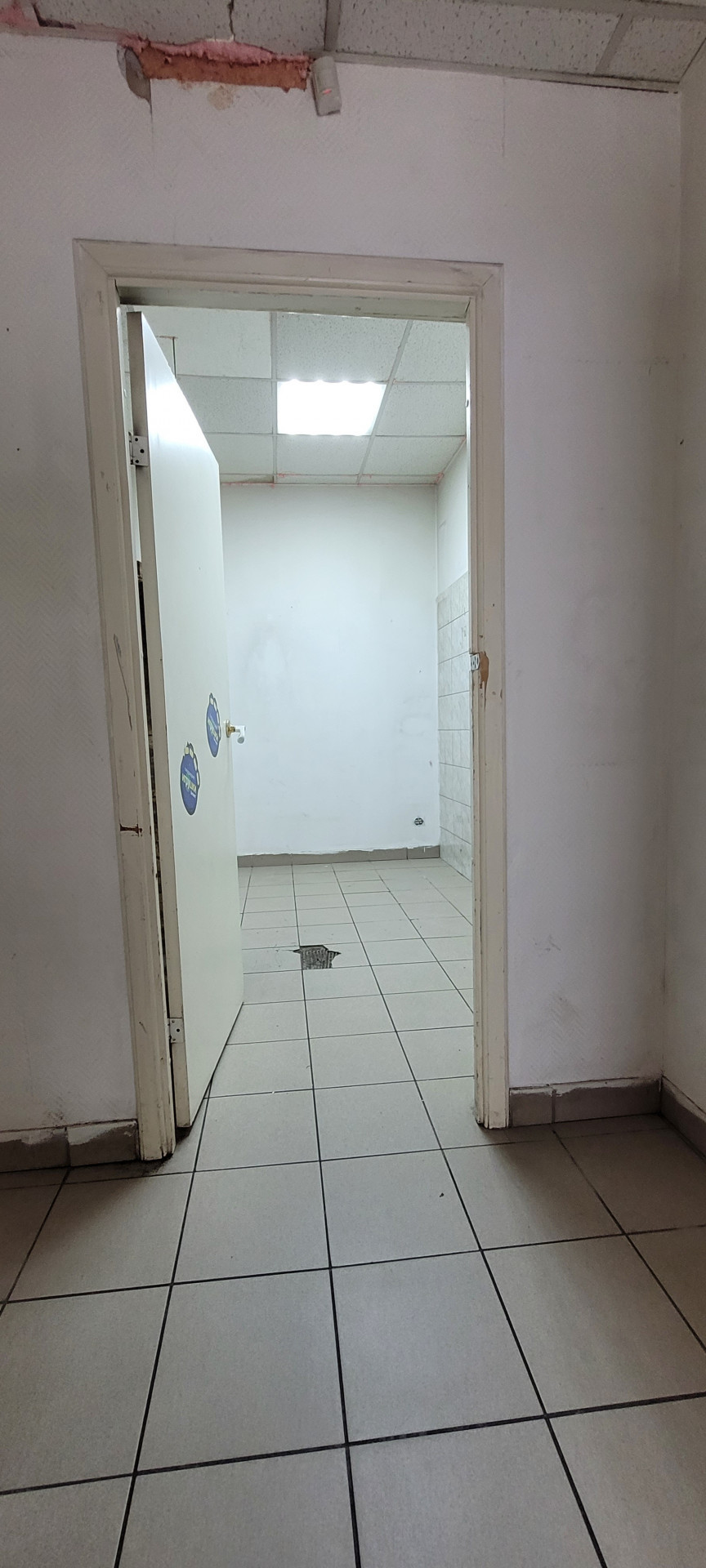 Сдам в аренду магазин 88 м.кв.