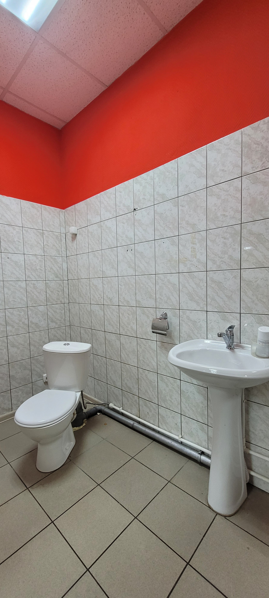 Сдам в аренду магазин 88 м.кв.
