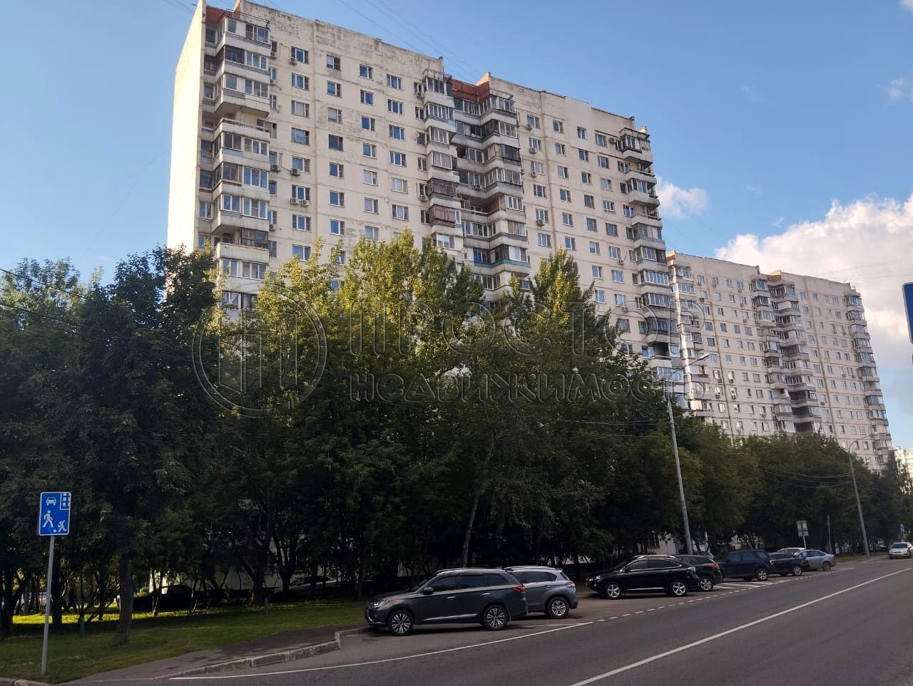 Продам двухкомнатную квартиру 53.6 м.кв., Маршала Захарова ул, 12к1, в г.  Москва, Московская область, объявление 3631883