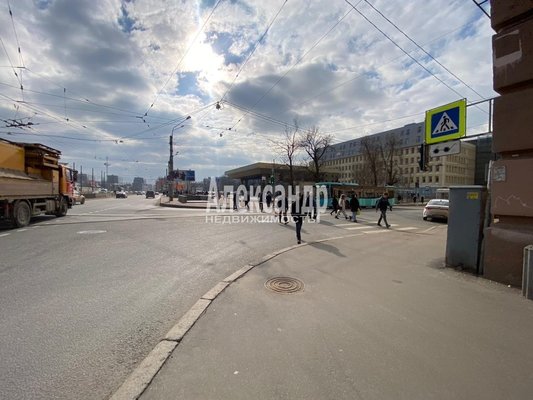 Фото: Аренда коммерческого помещения СПб, Выборгский р-н, Лесной пр., д. 32 test