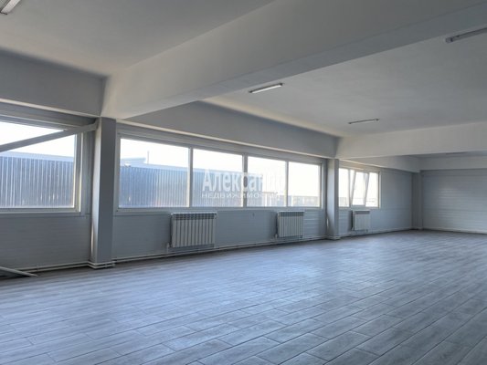 Фото: Продажа склада ЛО, Ломоносовский р-н, Новогорелово пос. (Виллозское с.п.), Промышленная ул., д. 3 test