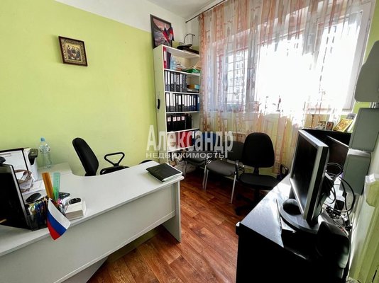 Фото: Продажа коммерции ЛО, Киришский р-н, Пчева дер., Советская ул., д. 15А test