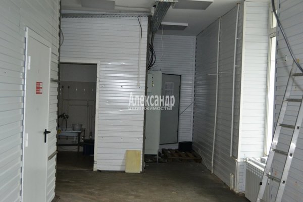 Фото: Аренда коммерческого помещения ЛО, Приозерский р-н, Приозерск г., Привокзальная ул., д. 5 test