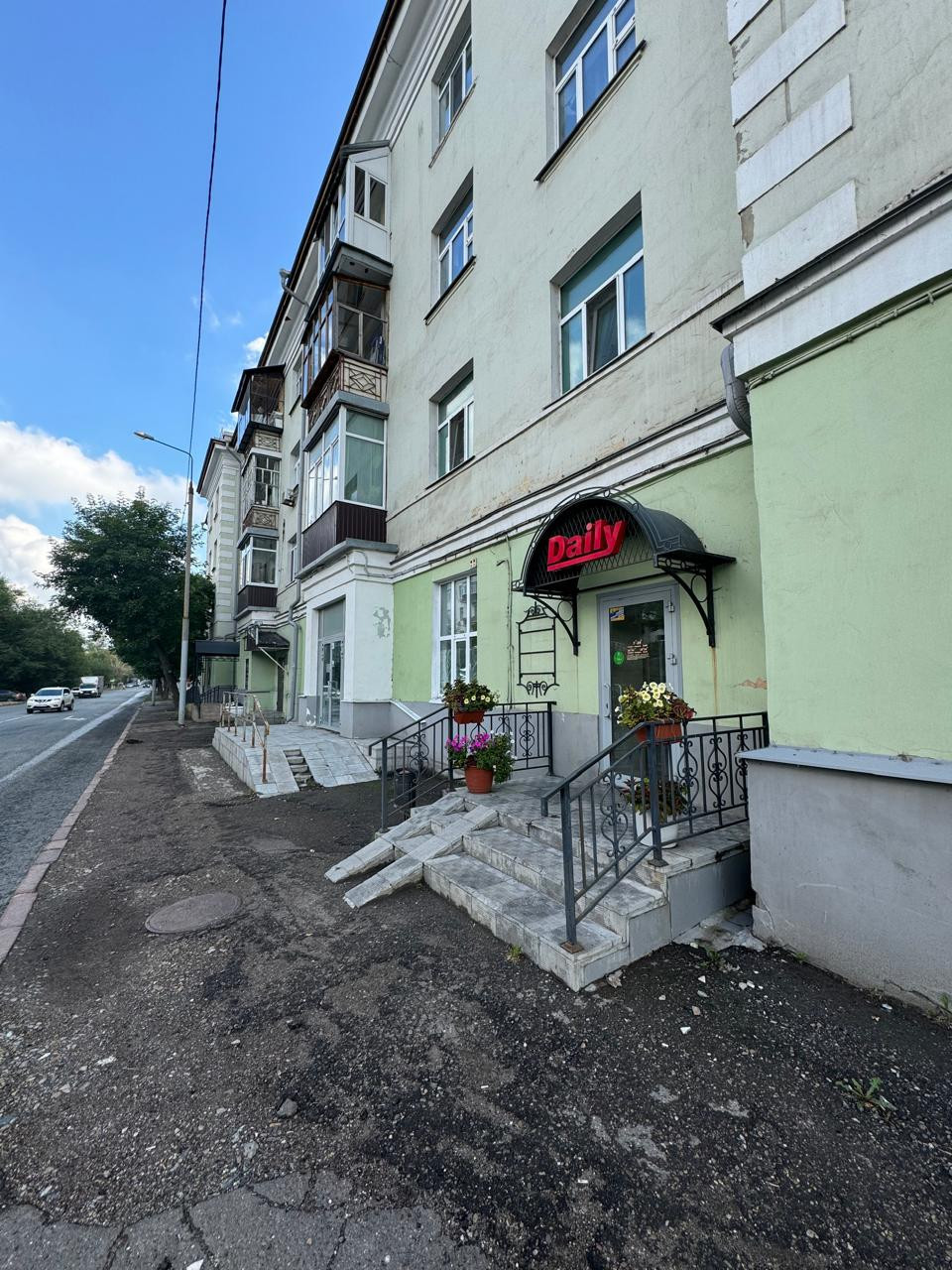 Сдам в аренду помещение свободного назначения 13.5 м.кв.