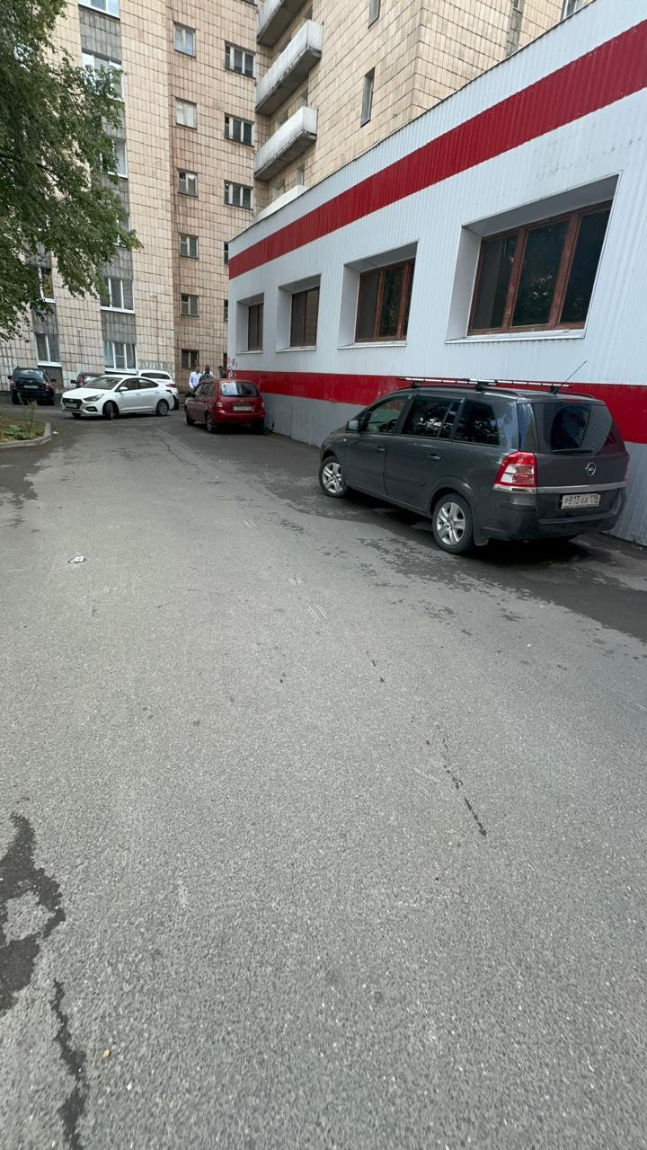 Сдам в аренду помещение свободного назначения 322 м.кв.