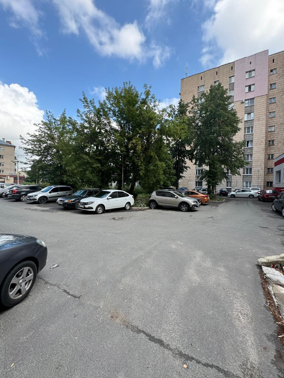 Сдам в аренду помещение свободного назначения 322 м.кв.