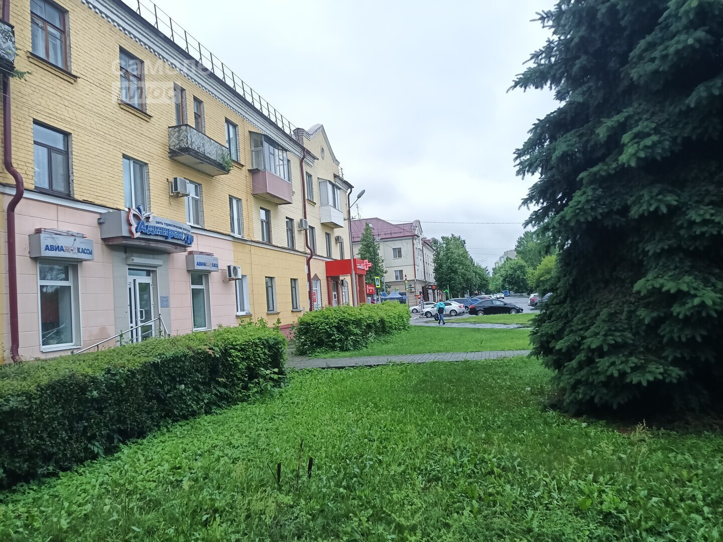 Продам магазин 69.2 м.кв.