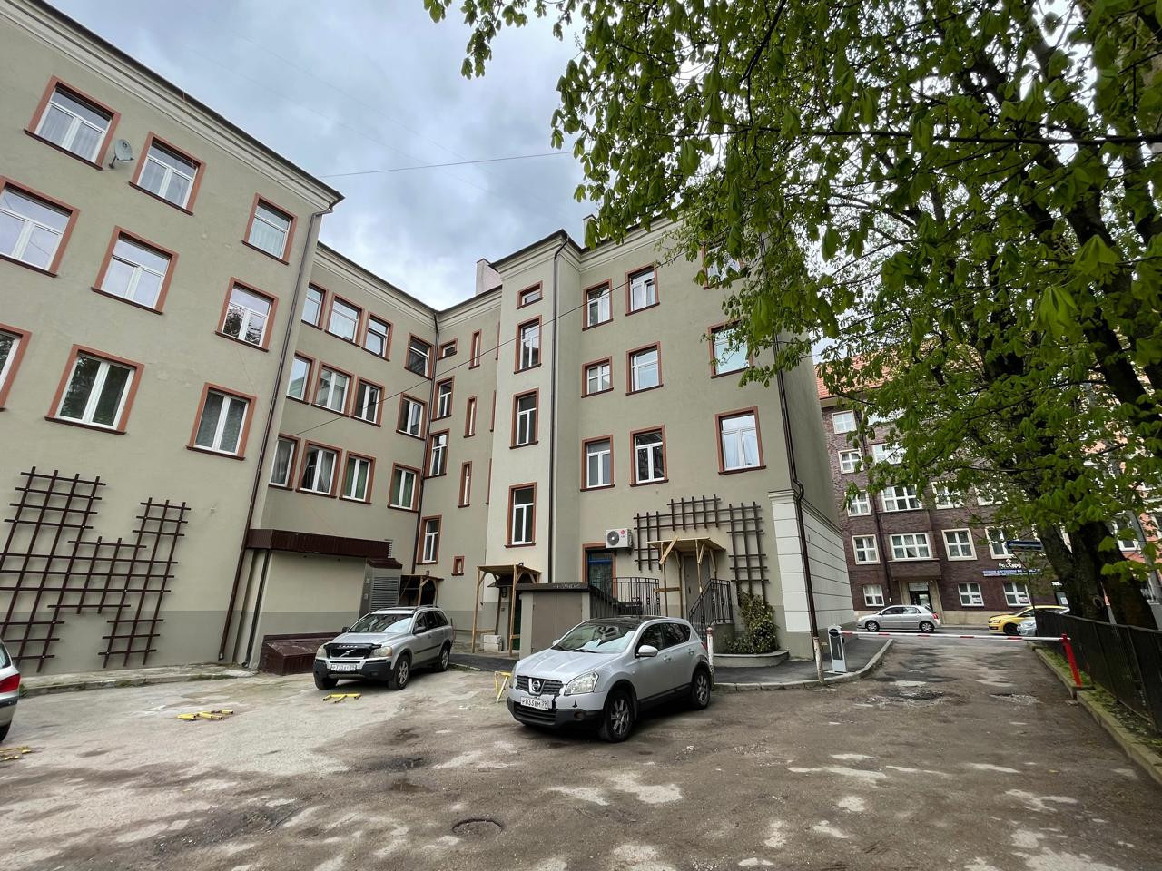 Сдам в аренду магазин 315 м.кв.