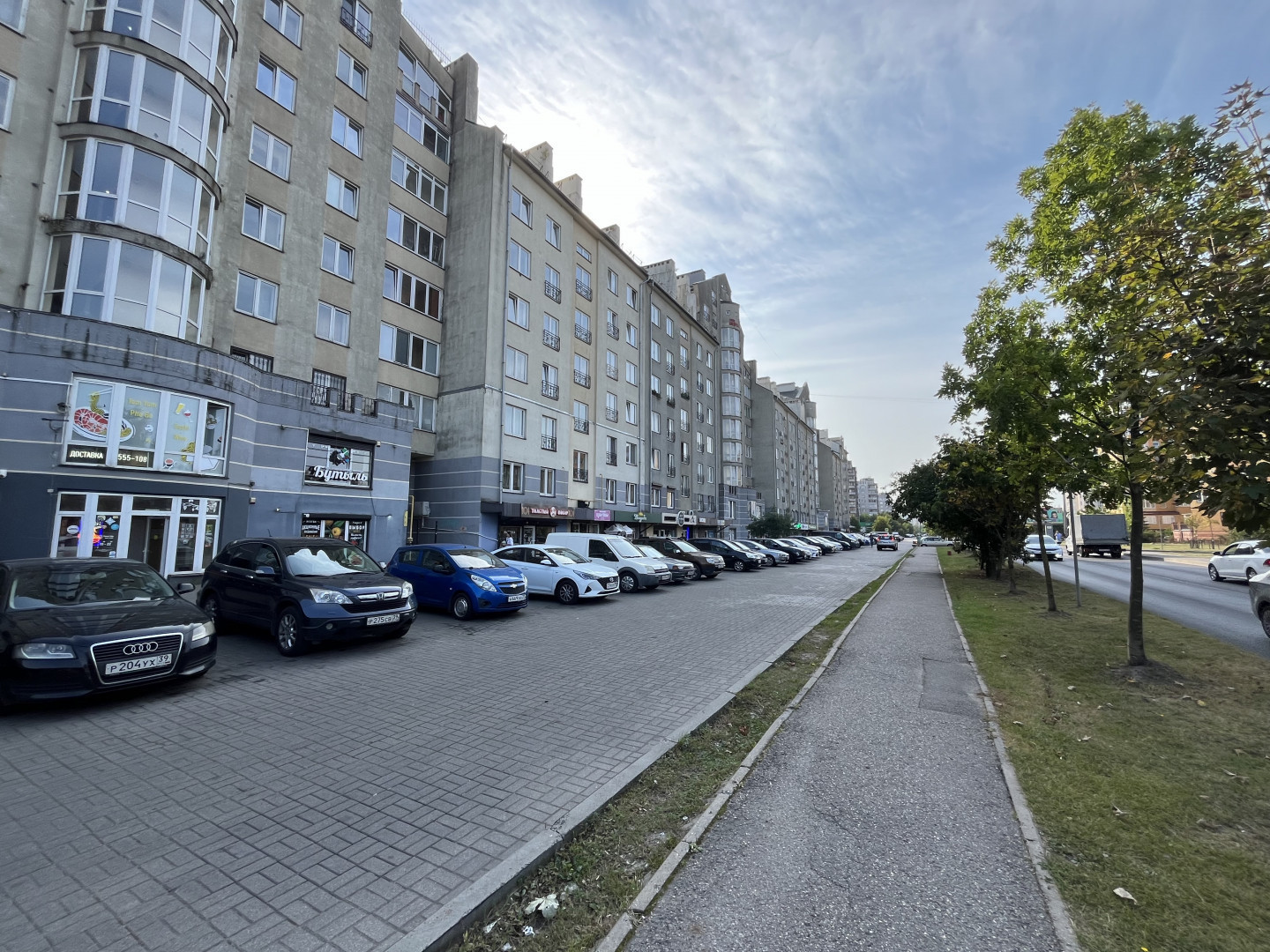 Сдам в аренду недвижимость под общепит 107.5 м.кв.