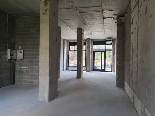 Фото: 96м2 под торговлю, услуги и т.п. test