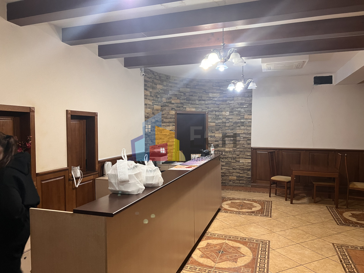 Сдам в аренду офис 100 м.кв.