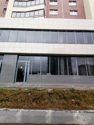 Фото: Первая линия в центре с парковкой test