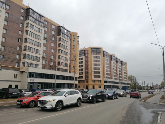 Фото: Первая линия в центре с парковкой test