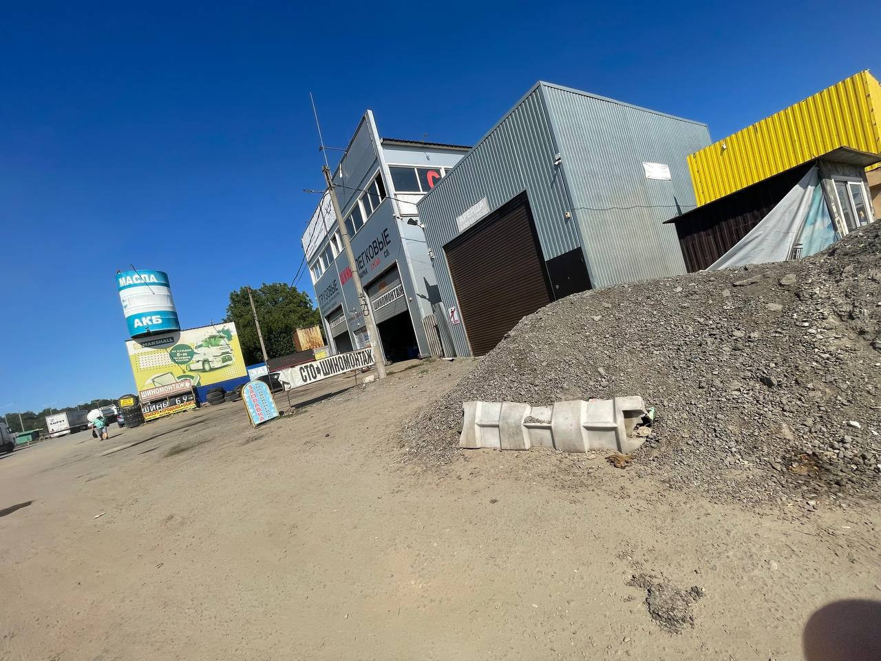 Продам магазин 823 м.кв.