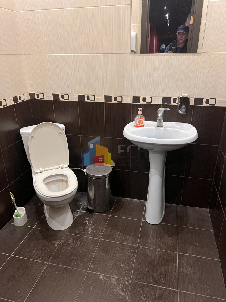 Сдам в аренду помещение свободного назначения 330 м.кв.