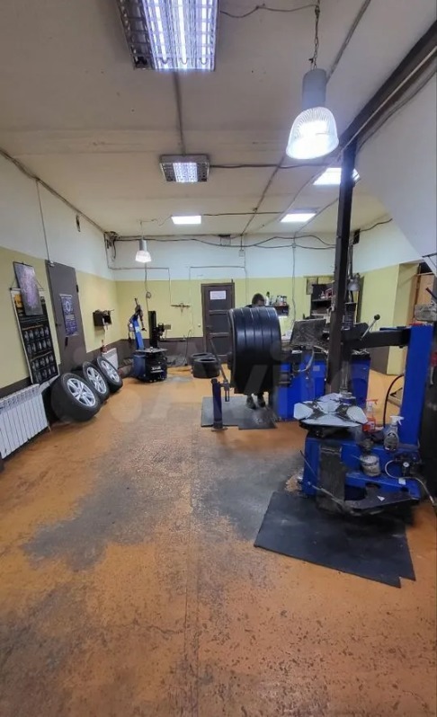 Продам магазин 950 м.кв.