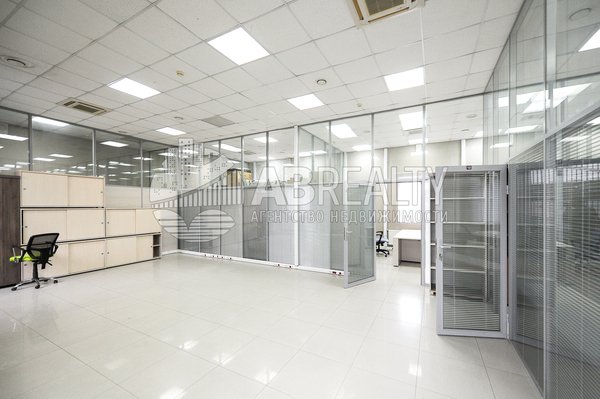 Фото: Офис 2487 кв.м. в современном БЦ в ЗАО test