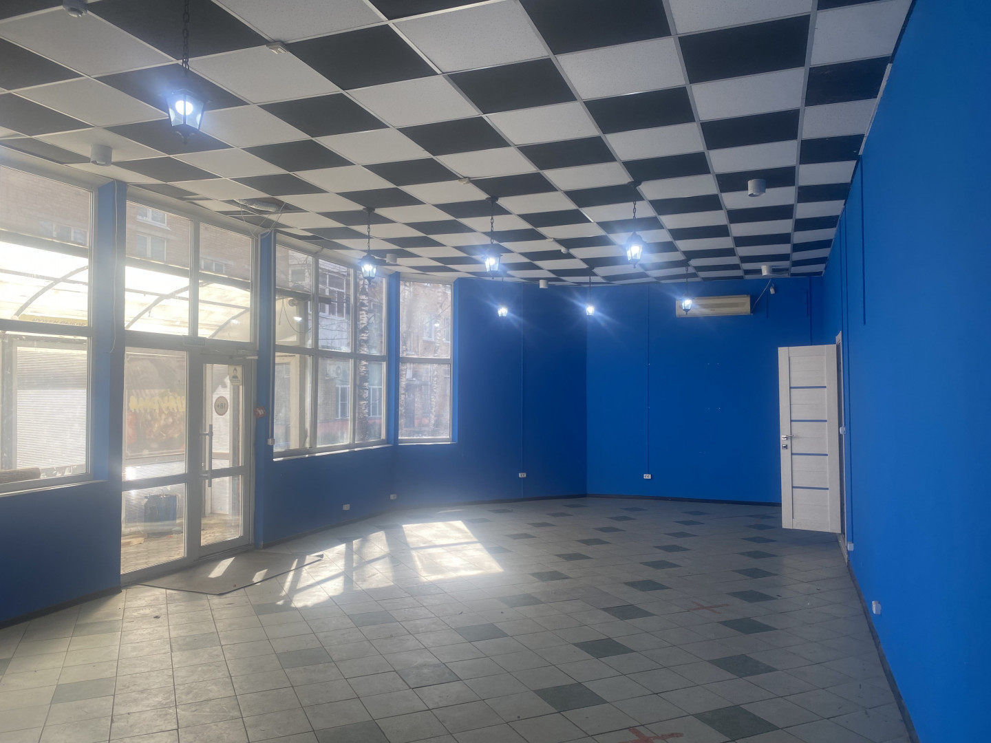 Продам недвижимость под общепит 100 м.кв.