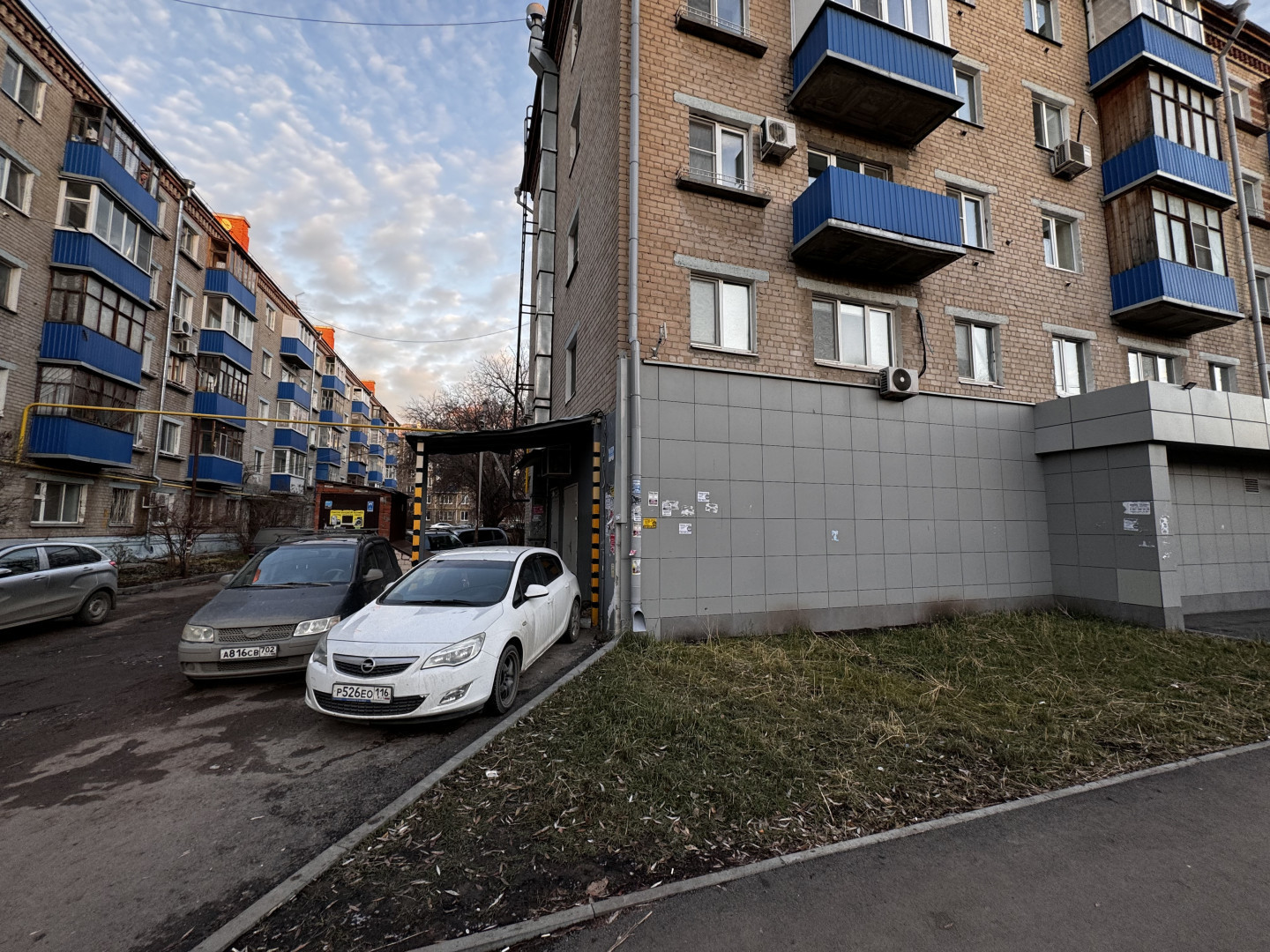 Продам склад 222 м.кв.