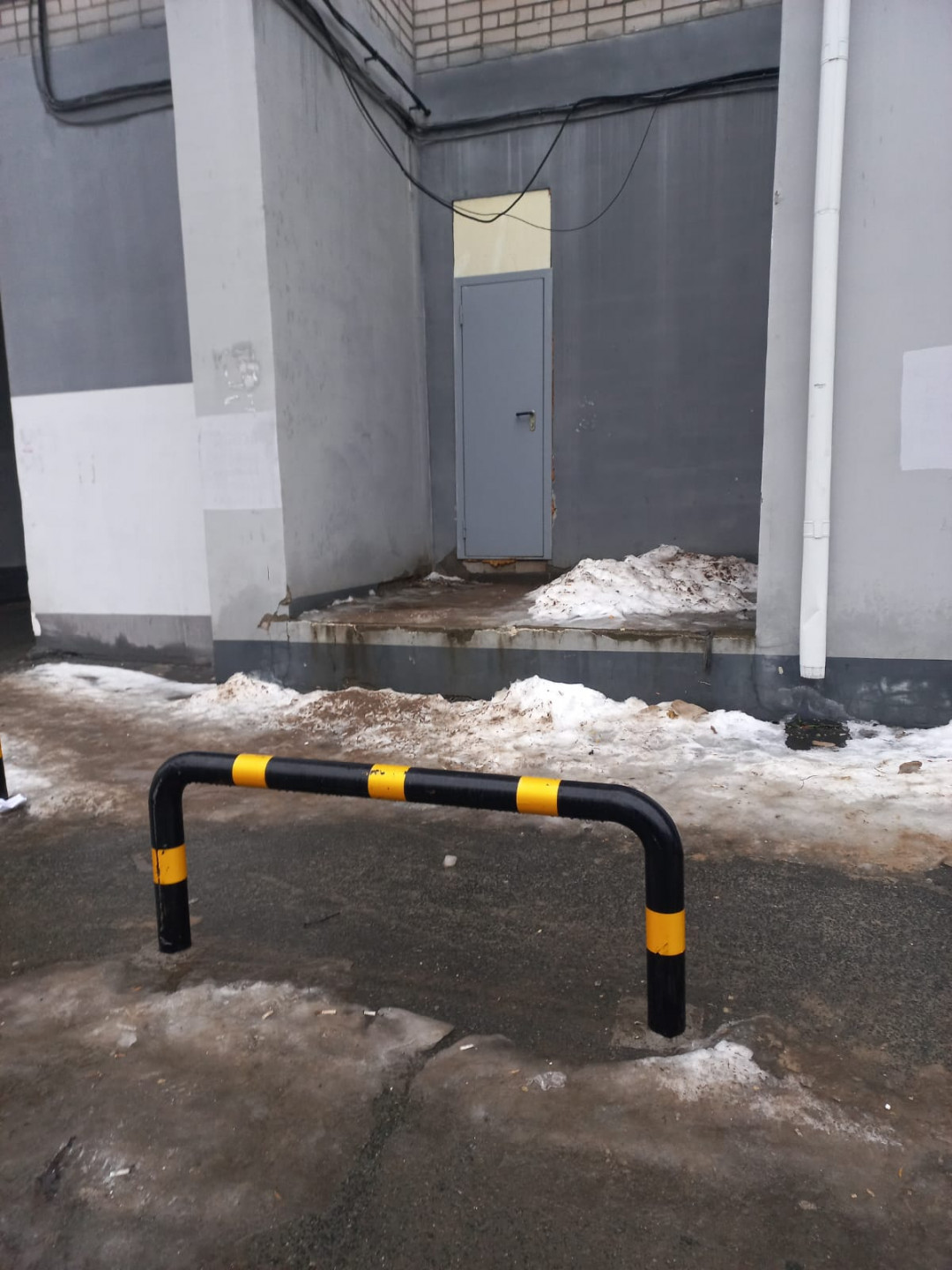 Продам склад 200 м.кв.