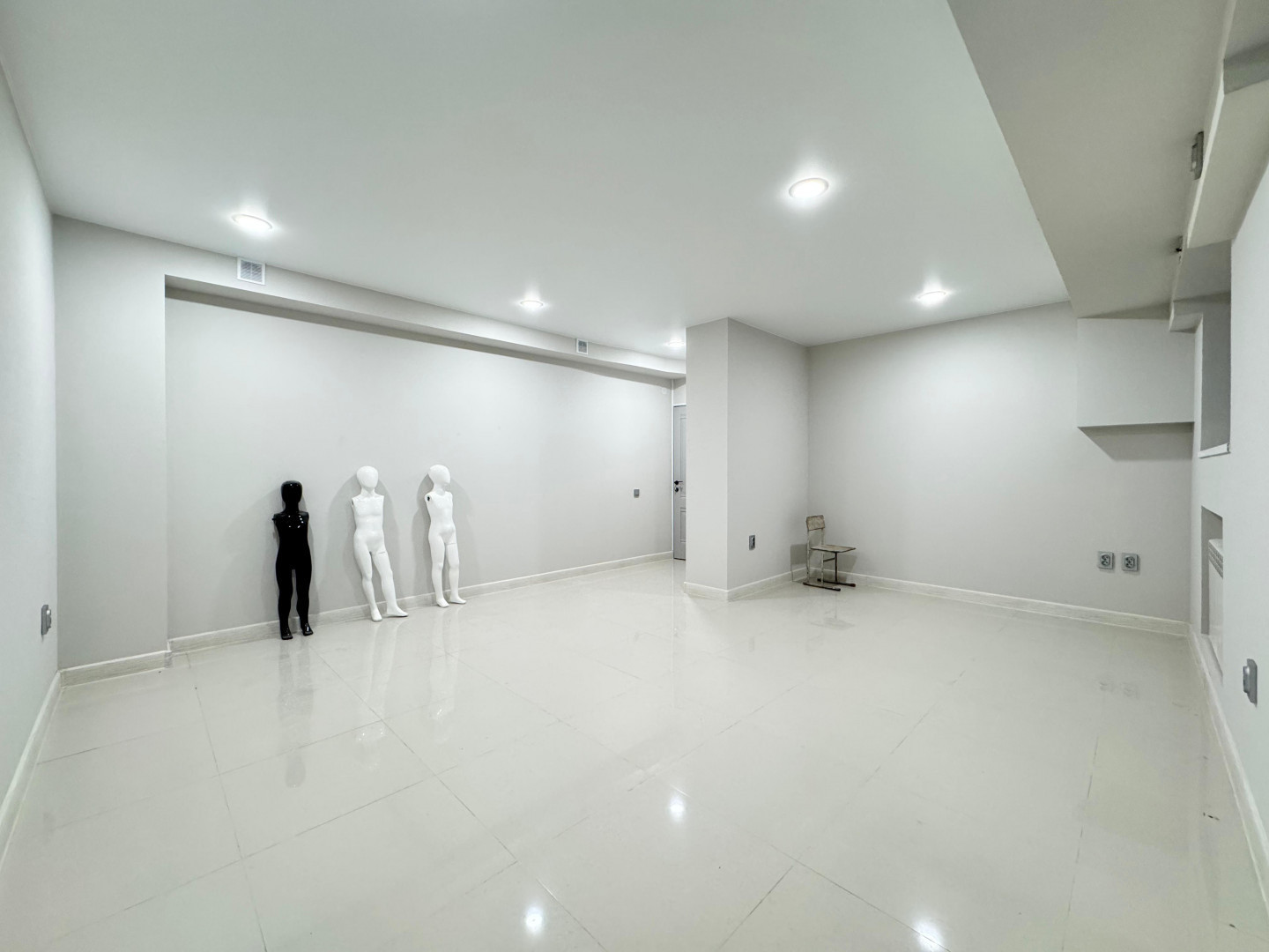 Сдам в аренду офис 192 м.кв.