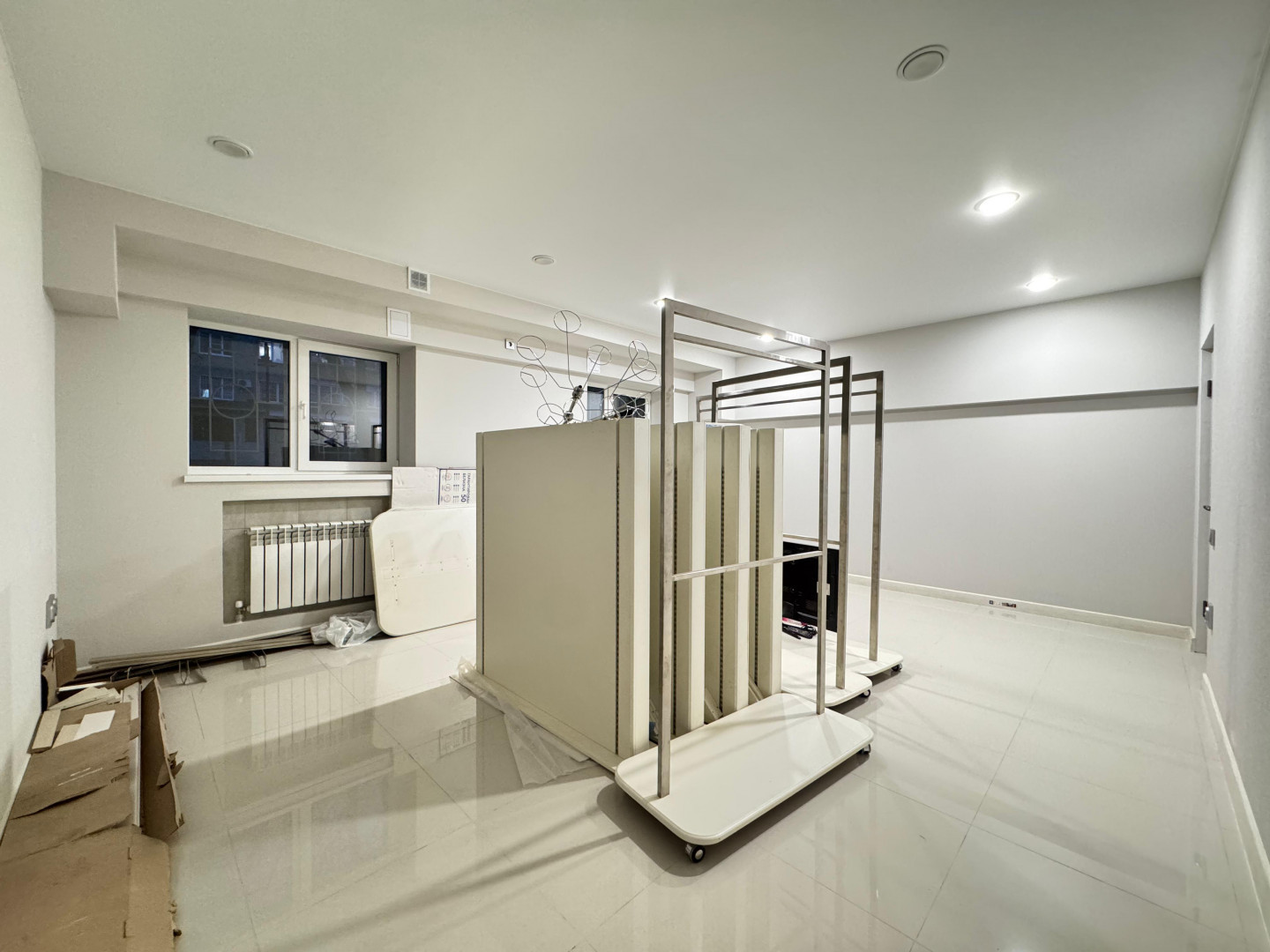 Сдам в аренду офис 192 м.кв.