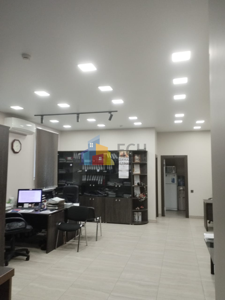 Продам офис 125 м.кв.