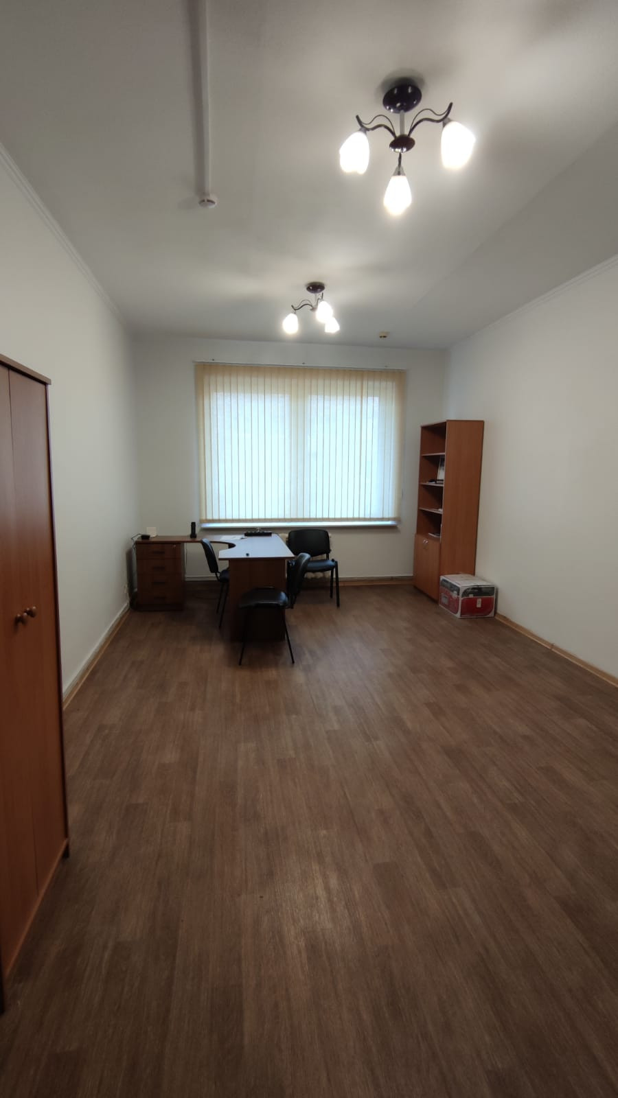 Сдам в аренду офис 22.7 м.кв.