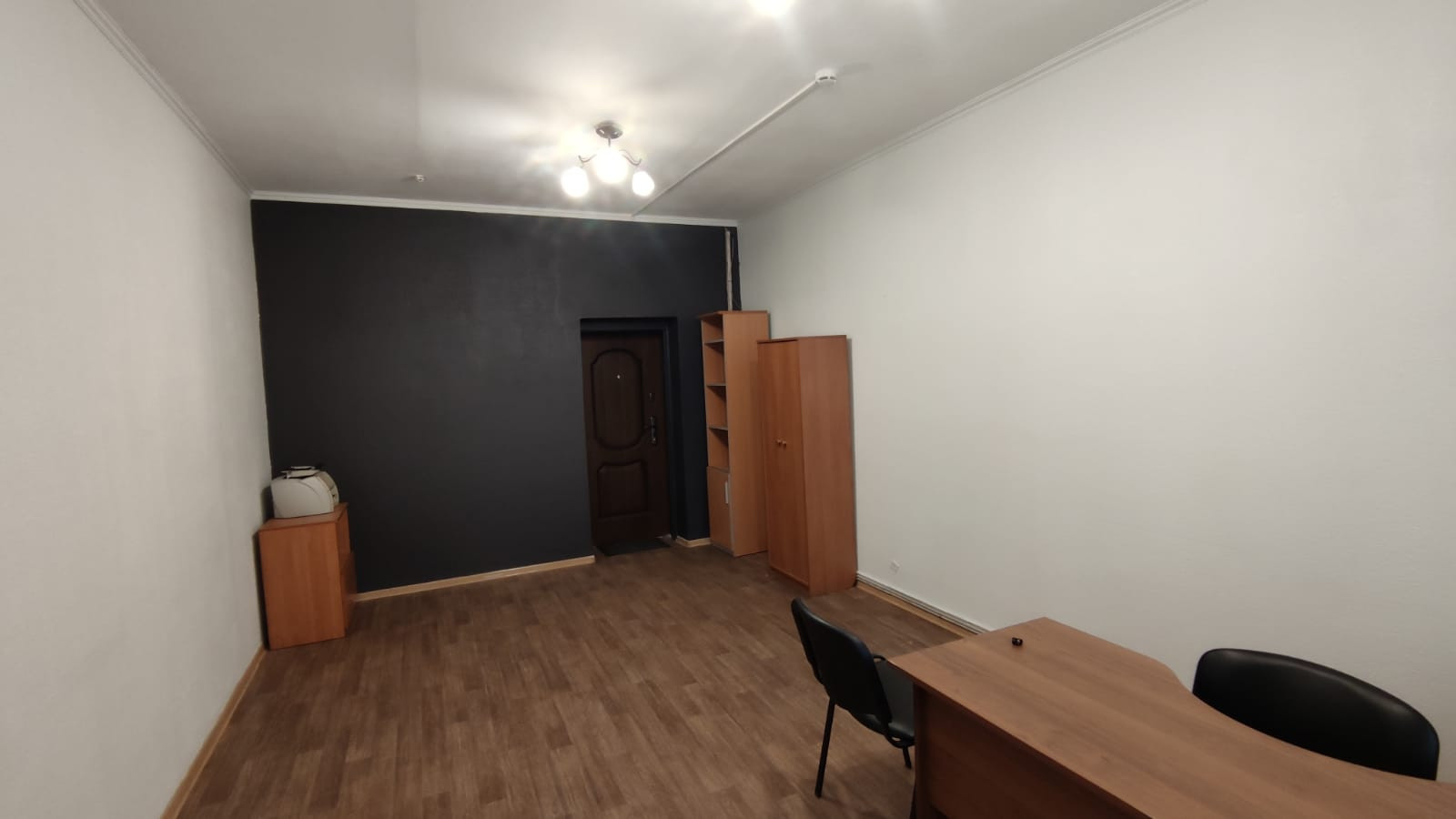 Сдам в аренду офис 22.7 м.кв.