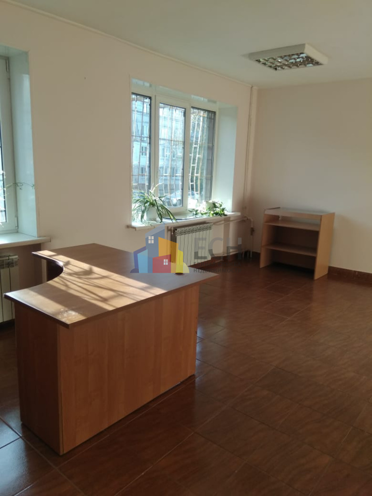Продам помещение свободного назначения 43 м.кв.