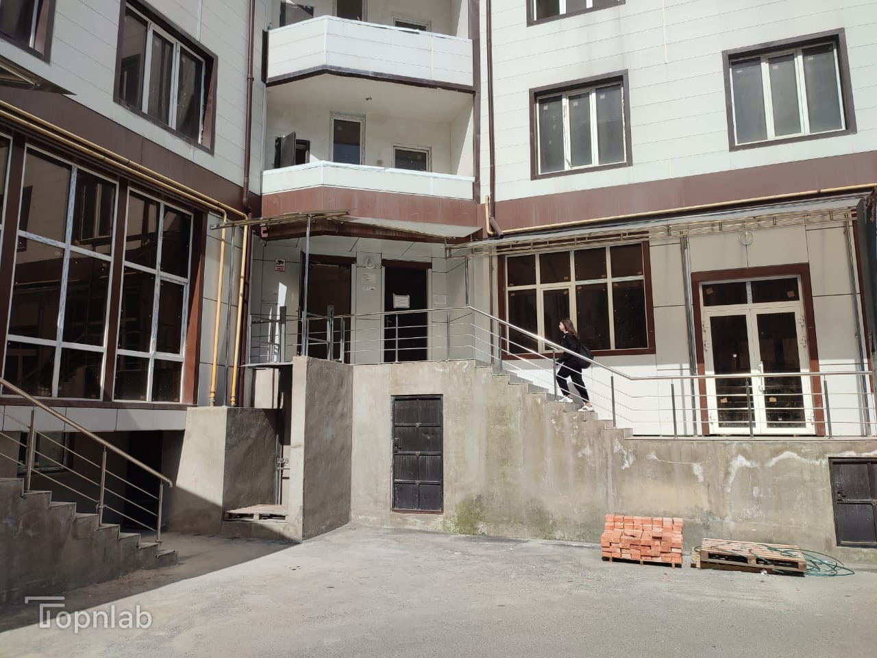 Продам помещение свободного назначения 35.8 м.кв.