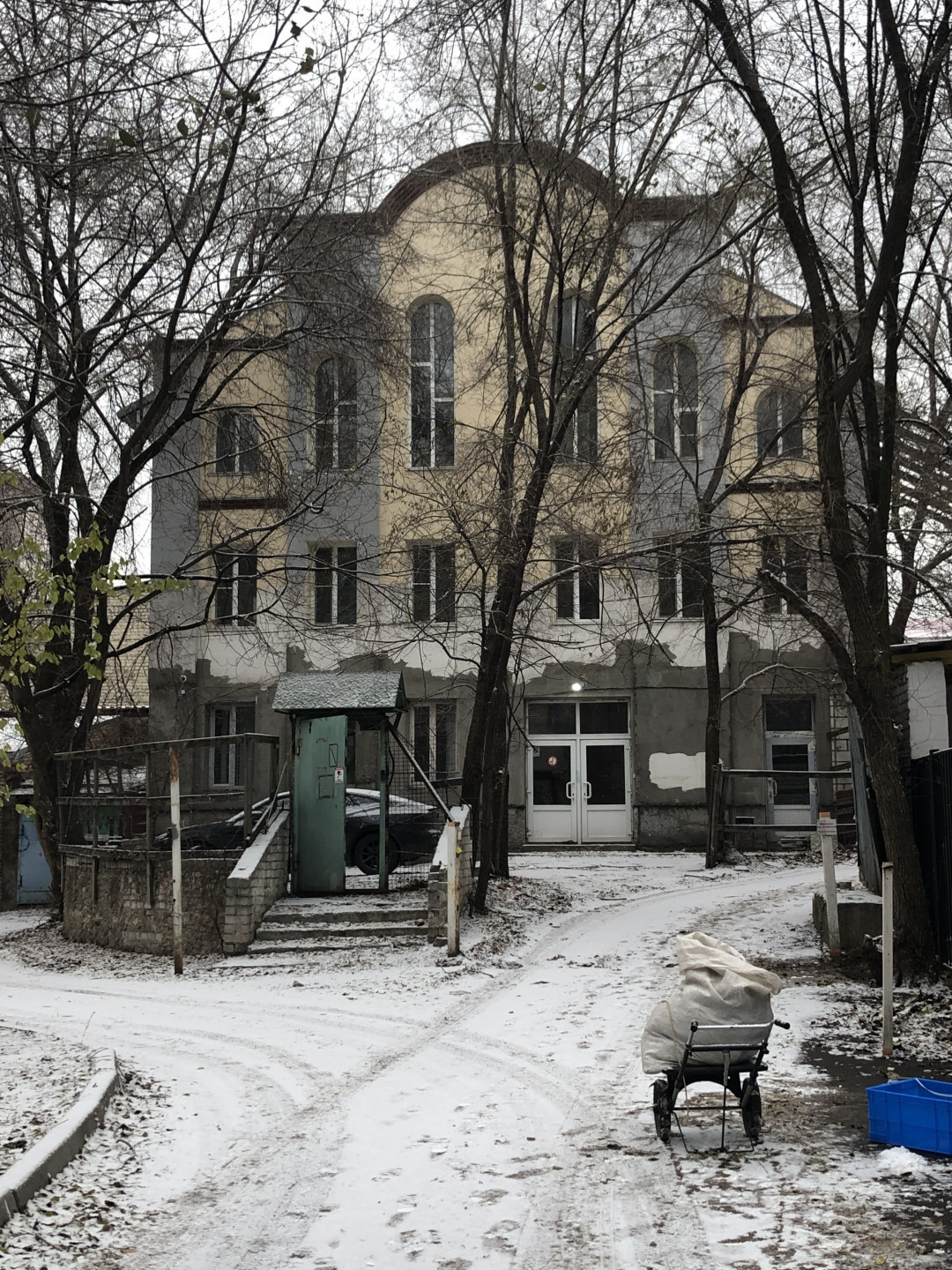 Сдам в аренду помещение свободного назначения 220 м.кв.