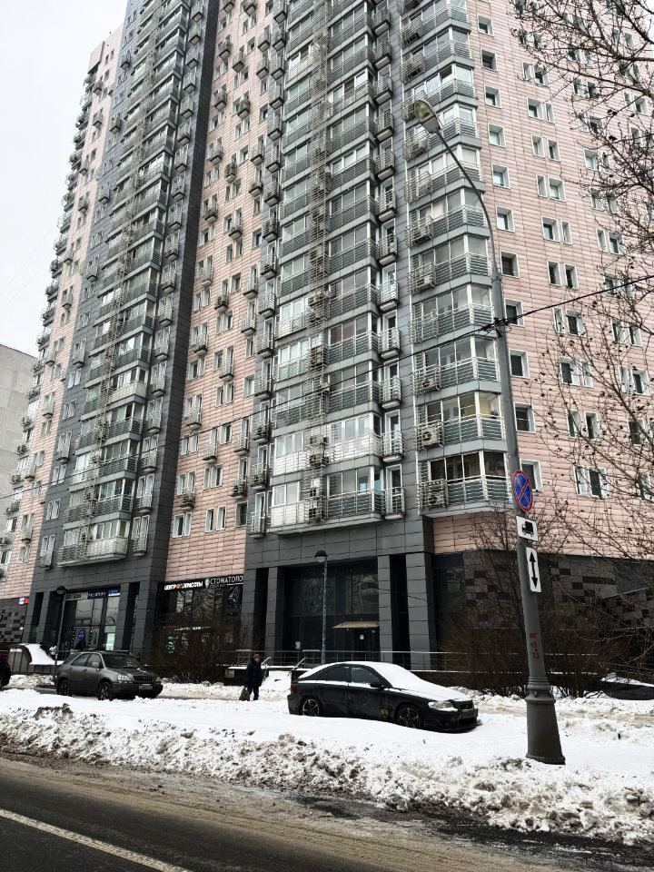 Продам магазин 240 м.кв.