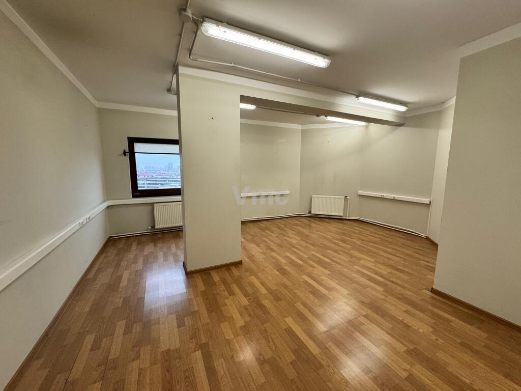 Сдам в аренду офис 186.9 м.кв.