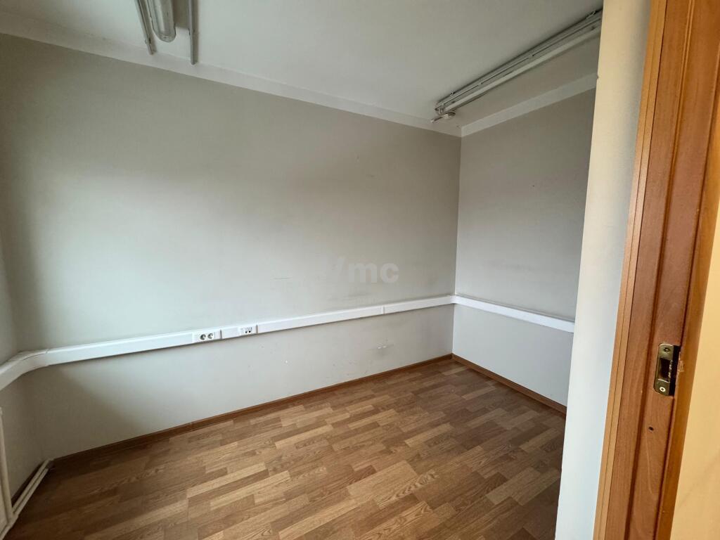Сдам в аренду офис 186.9 м.кв.