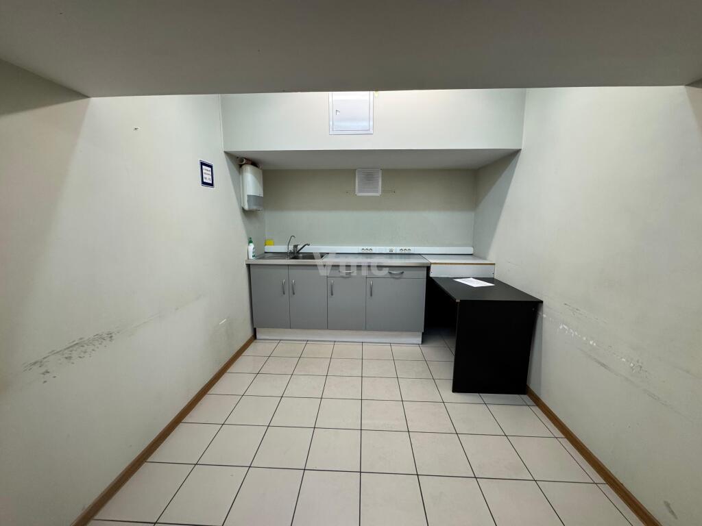 Сдам в аренду офис 186.9 м.кв.