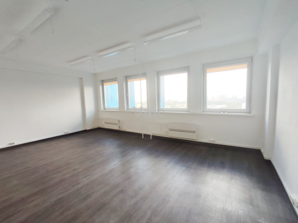 Сдам в аренду офис 56 м.кв.