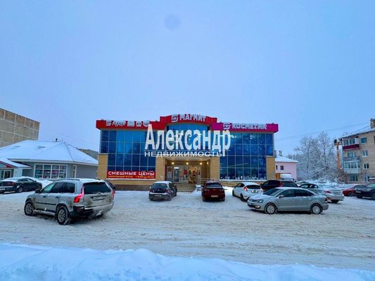 Фото: Аренда помещения 150 м2 в очень проходном торговом комплексе. test