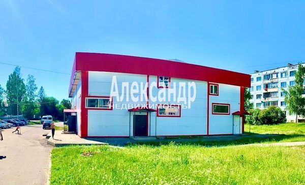 Фото: Аренда торгового помещения test