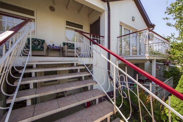 Фото: Отель в Саках! test