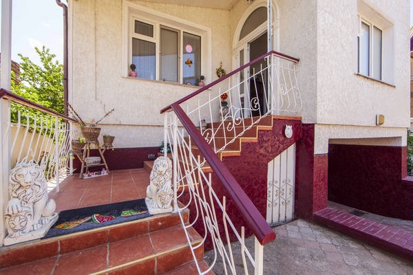 Фото: Отель в Саках! test