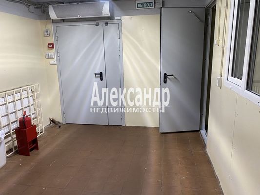 Фото: Аренда коммерческого помещения СПб, Красногвардейский р-н, Среднеохтинский просп., д. 5 test