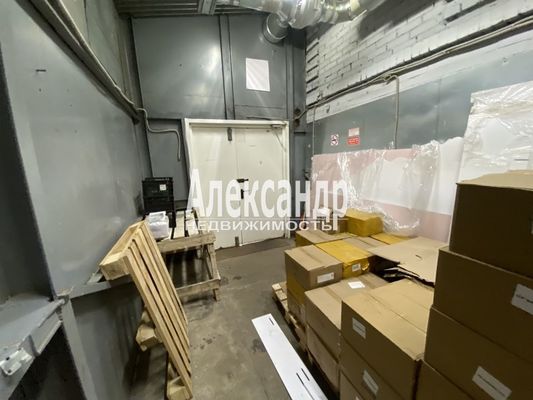 Фото: Аренда коммерческого помещения СПб, Красногвардейский р-н, Среднеохтинский просп., д. 5 test