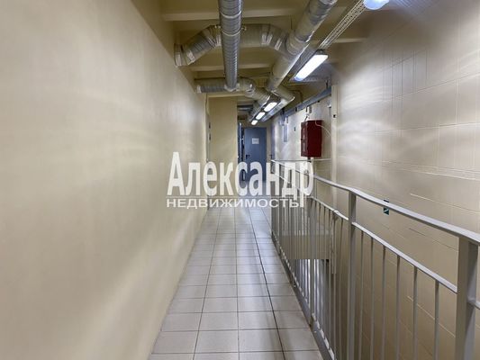 Фото: Аренда коммерческого помещения СПб, Красногвардейский р-н, Среднеохтинский просп., д. 5 test