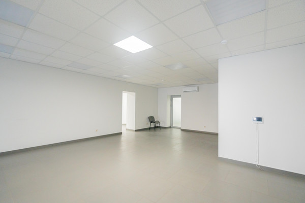 Фото: Нежилое помещение test