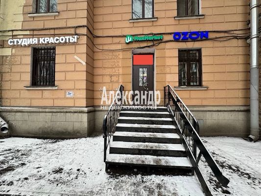 Фото: Сдаётся коммерческое помещение 20 кв.м у метро Площадь Ленина в Санкт-Петербурге! test