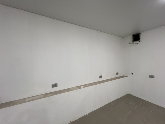 Фото: Продается коммерческое помещение, test