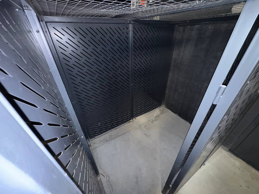 Фото: Кладовка рядом с лифтом test